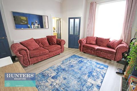 39 Beacon Road, Wibsey, Bradford, BD6 3EY