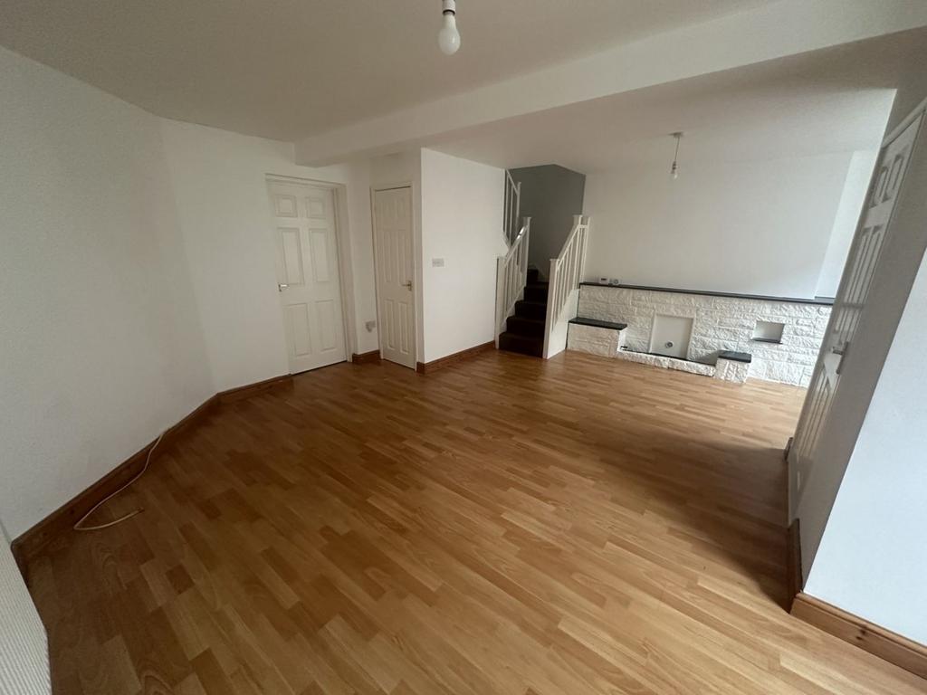 The Struet, Brecon, LD3 3 bed terraced house for sale £190,000