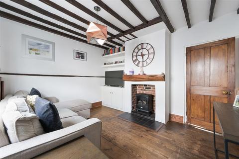 24 Providence Place, Epsom, KT17 4BB