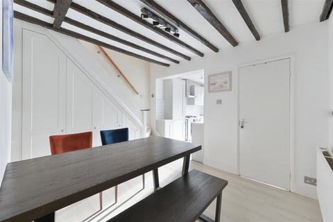 24 Providence Place, Epsom, KT17 4BB