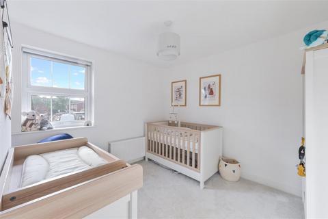 24 Providence Place, Epsom, KT17 4BB