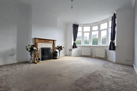 49 Berryfields, Aldridge, Walsall, WS9 0EL