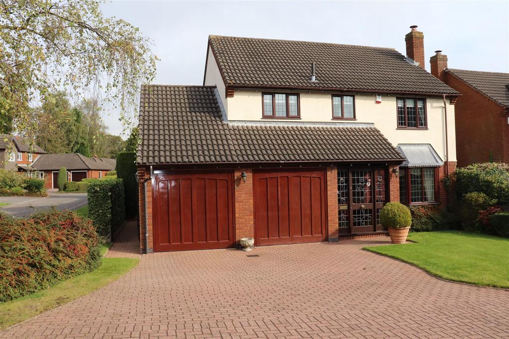 Pavillion Close, Aldridge 4 bed detached house for sale £550,000