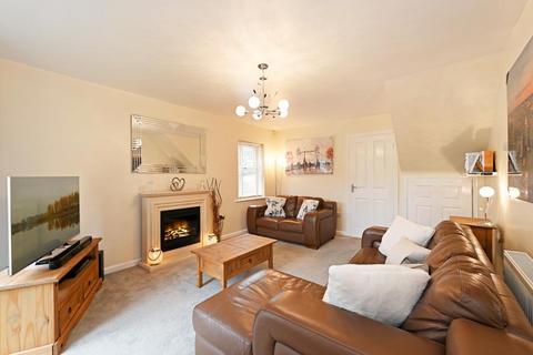 7 Old Cottage Close, Woodhouse, Sheffield, S13 7RJ