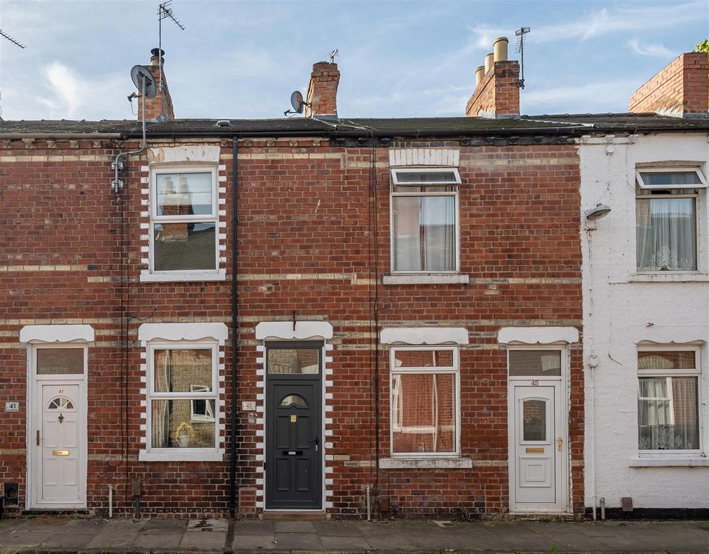 Carnot Street, Leeman Road, York, YO26 4YY 2 bed terraced house for