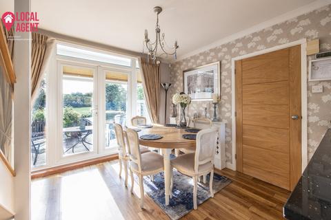 21 Monks Orchard, Dartford, DA1 2TB