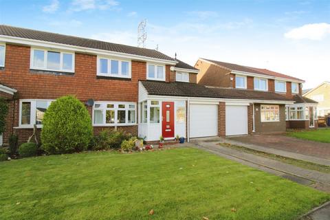 5 bedroom house for sale - Caraway Walk, South Shields