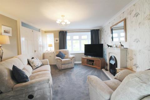 5 bedroom house for sale, Caraway Walk, South Shields