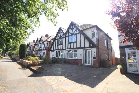 3 bedroom house to rent - Perry Road, Nottingham