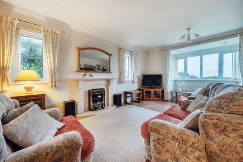 3 bedroom bungalow for sale - Rosemary Close, Wotter, Plymouth