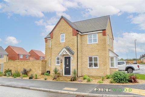 3 bedroom detached house for sale, Foxglove Close, Chesterfield S44