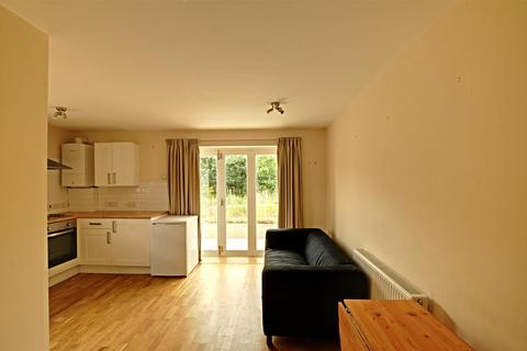2 bedroom flat to rent, 1F Hayfield RoadNorth OxfordOxford