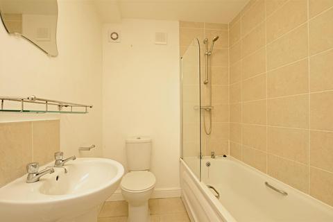2 bedroom flat to rent, 1F Hayfield RoadNorth OxfordOxford