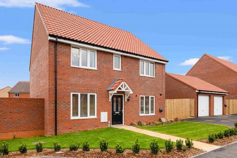 4 bedroom detached house for sale, The Marford - Plot 41 at Samphire Meadow, Samphire Meadow, Blackthorn Avenue CO13