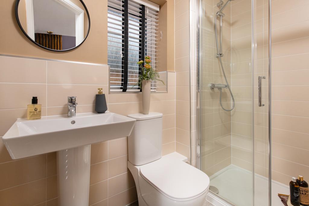 Inside view 4 bedroom Kirkdale en suite to main...