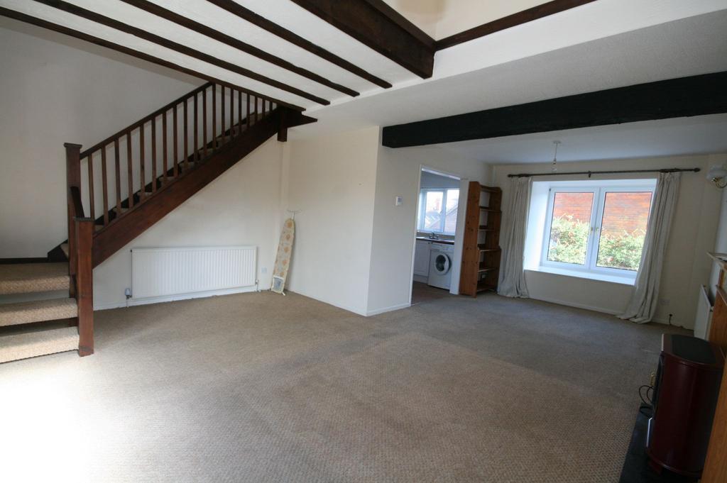 Rooks Lane, Thame, OX9 1 bed apartment to rent £1,150 pcm (£265 pw)