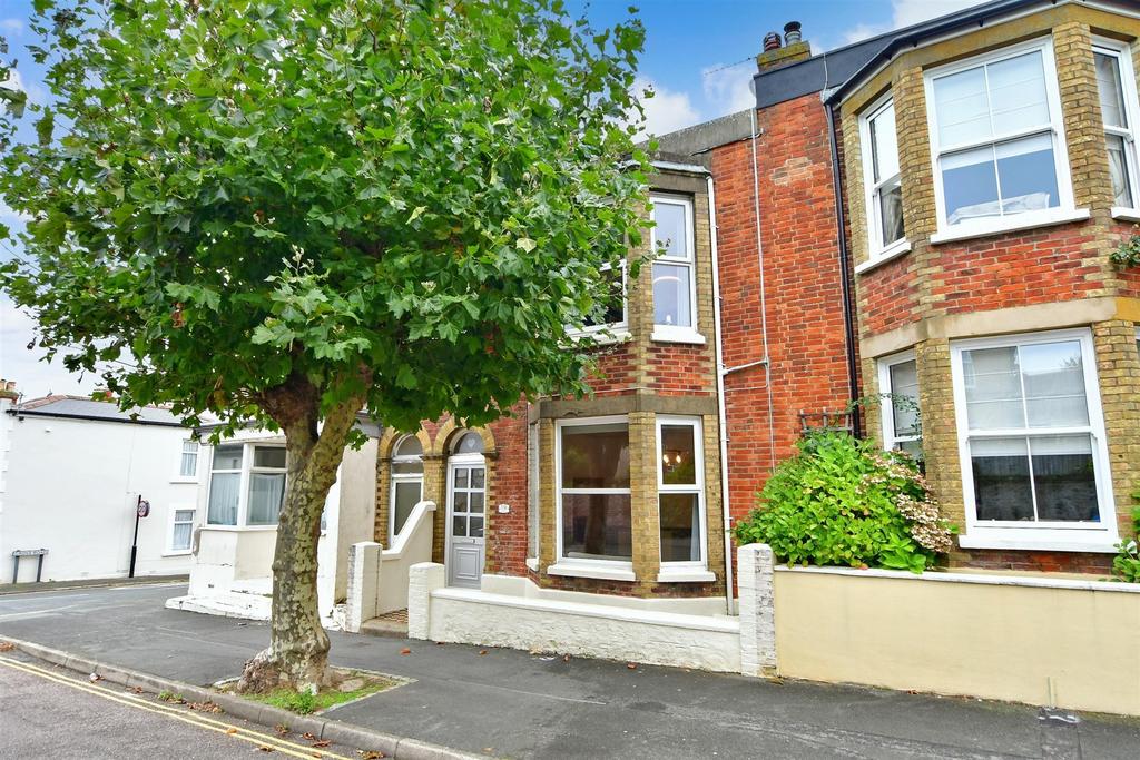Station Avenue, Sandown, Isle of Wight 4 bed terraced house for sale