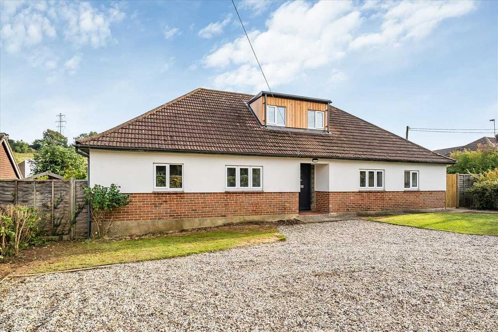 London Road, Andover 5 bed detached house £2,300 pcm (£531 pw)