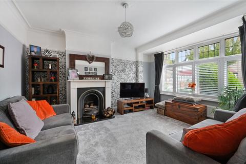 10 Bandon Rise, Wallington, SM6 8PT