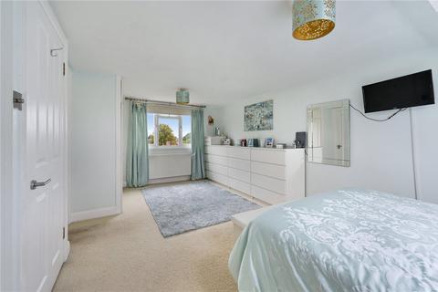 10 Bandon Rise, Wallington, SM6 8PT