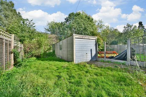 118 Hamilton Avenue, Cheam, Sutton, SM3 9DT