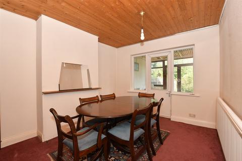 118 Hamilton Avenue, Cheam, Sutton, SM3 9DT