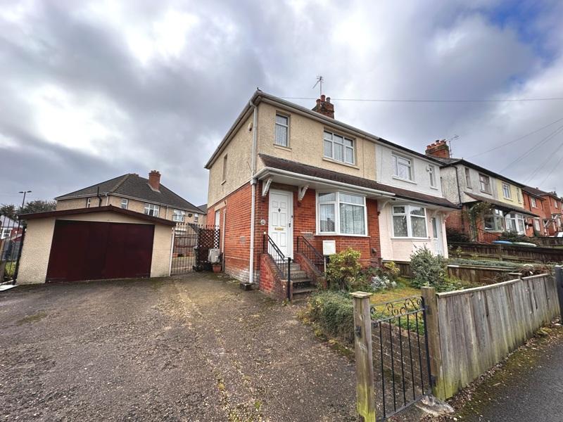 Honeysuckle Road Southampton So16 3 Bed Semi Detached House For Sale