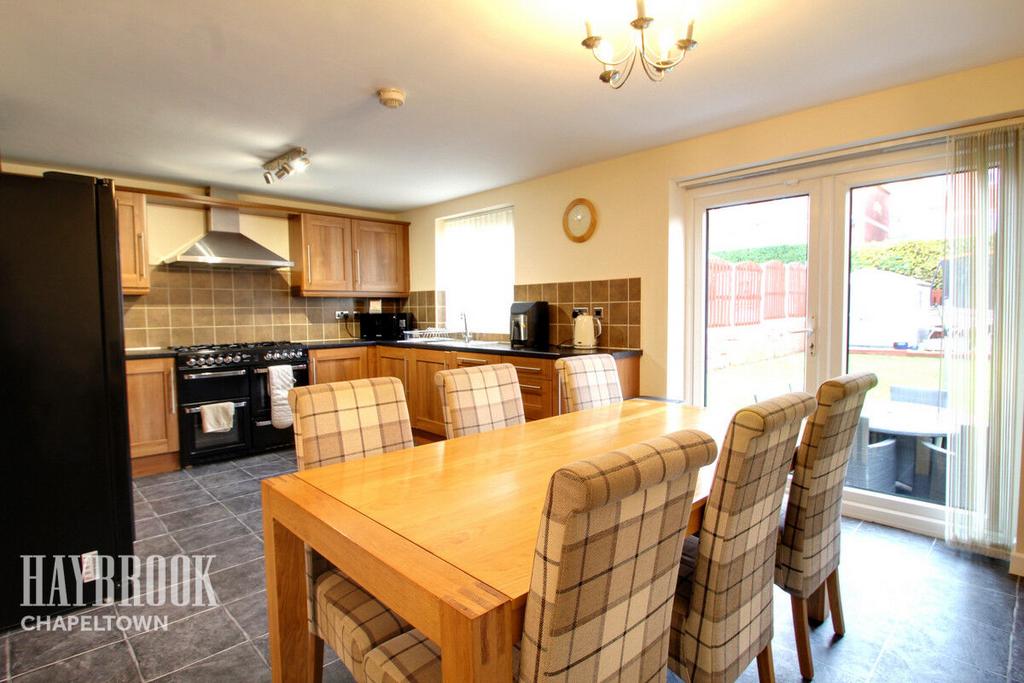 Burncross Road, Burncross 3 bed detached house for sale £280,000