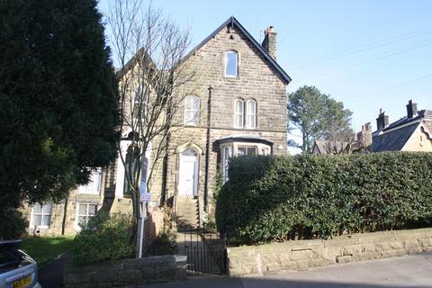 2 bedroom flat to rent, Parish Ghyll Road, Ilkley, West Yorkshire, UK, LS29