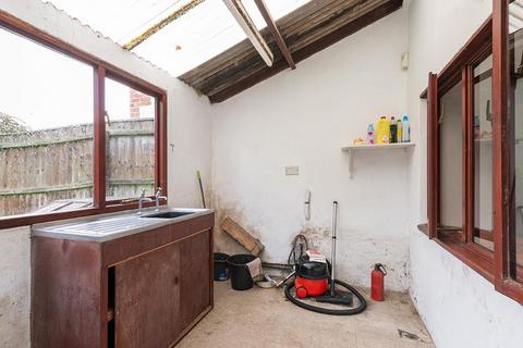Willow Cottage Brister End, Yetminster, Sherborne, DT9 6NH
