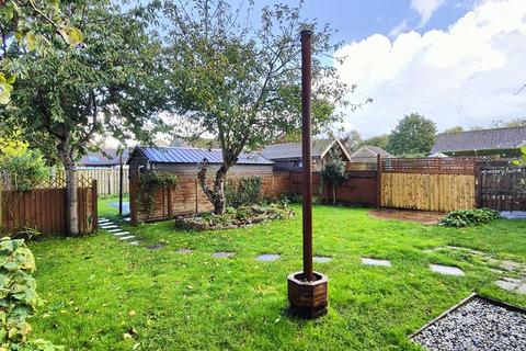 Willow Cottage Brister End, Yetminster, Sherborne, DT9 6NH