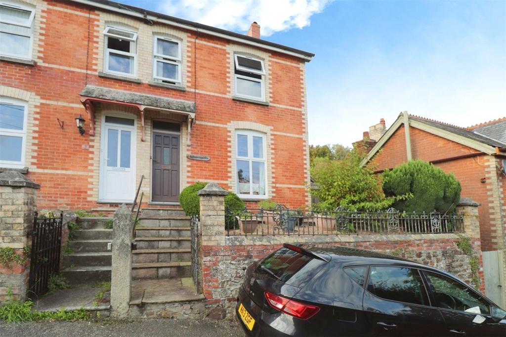 Holsworthy, Devon 4 bed semidetached house for sale £250,000