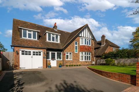 5 bedroom detached house for sale - Claremont Road, Redhill, RH1