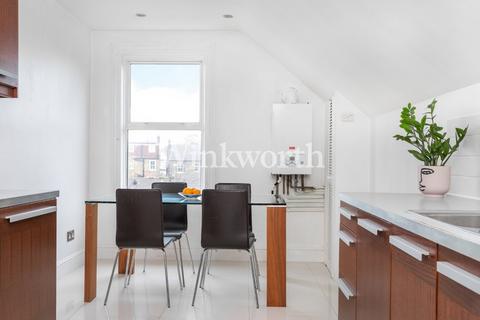 1 bedroom apartment for sale, Station Road, London, N21