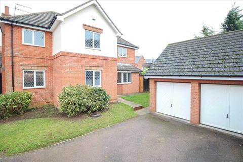 4 bedroom detached house to rent, Brooks Close, Burton Latimer