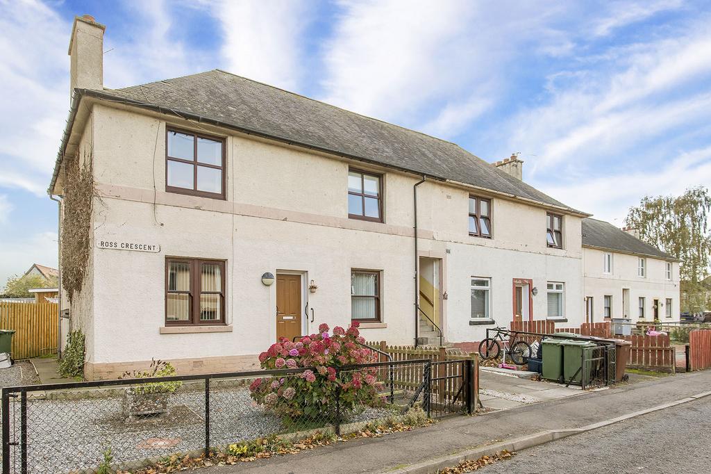 4 Ross Crescent, TRANENT, EH33 2BD 2 bed flat for sale £130,000