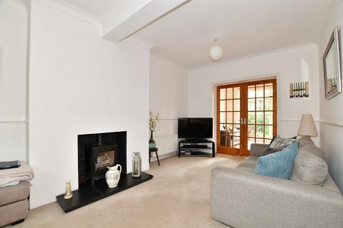 4 bedroom detached house for sale - Crowborough Hill, Crowborough, East Sussex
