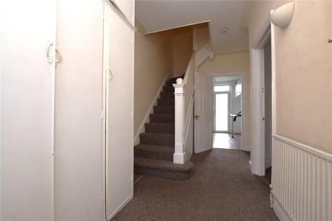 3 bedroom terraced house for sale - Otley Drive, Ilford, IG2