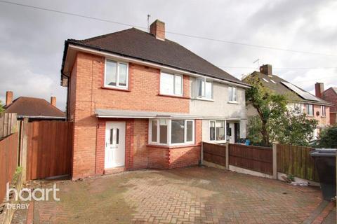 3 bedroom semi-detached house to rent, Dovedale Circle, Ilkeston