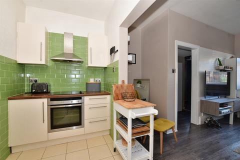 80a Brighton Road, Hooley, Coulsdon, CR5 3EF