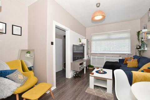 2 bedroom ground floor maisonette for sale - Brighton Road, Coulsdon, Surrey