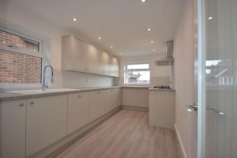 2 bedroom detached bungalow for sale - Baker Avenue, Arnold