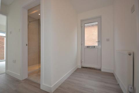 2 bedroom detached bungalow for sale - Baker Avenue, Arnold
