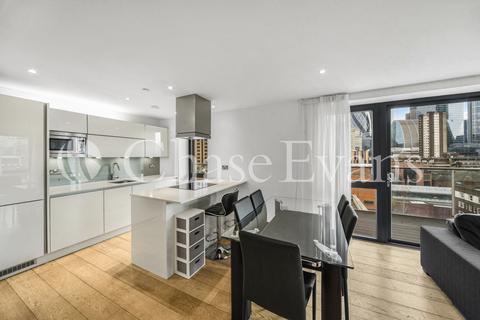 3 bedroom apartment to rent, Kensington Apartments, Cityscape, Aldgate E1