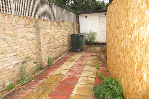 135 Heston Road, Hounslow, TW5 0RD