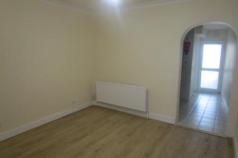 135 Heston Road, Hounslow, TW5 0RD