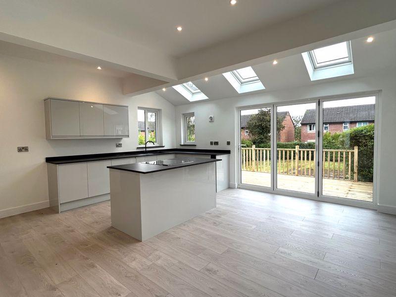 Clayton Road, Pentre Broughton, Wrexham 3 bed detached bungalow for