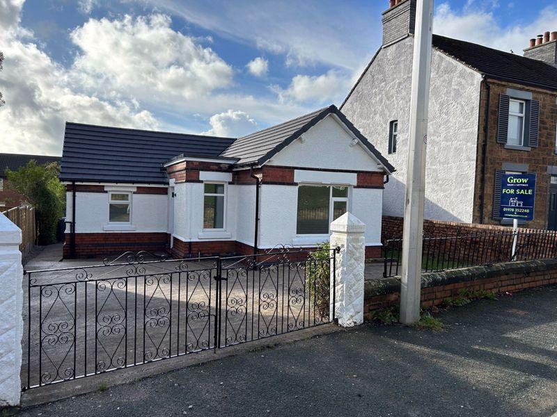 Clayton Road, Pentre Broughton, Wrexham 3 bed detached bungalow for