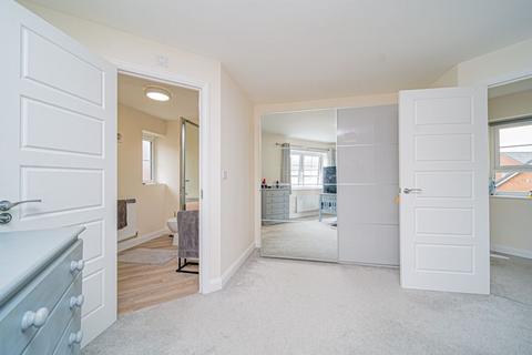 4 Asquith Avenue, Melksham, SN12 7GY