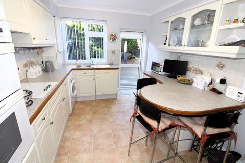 81 Beacon Way, Banstead, SM7 1EA